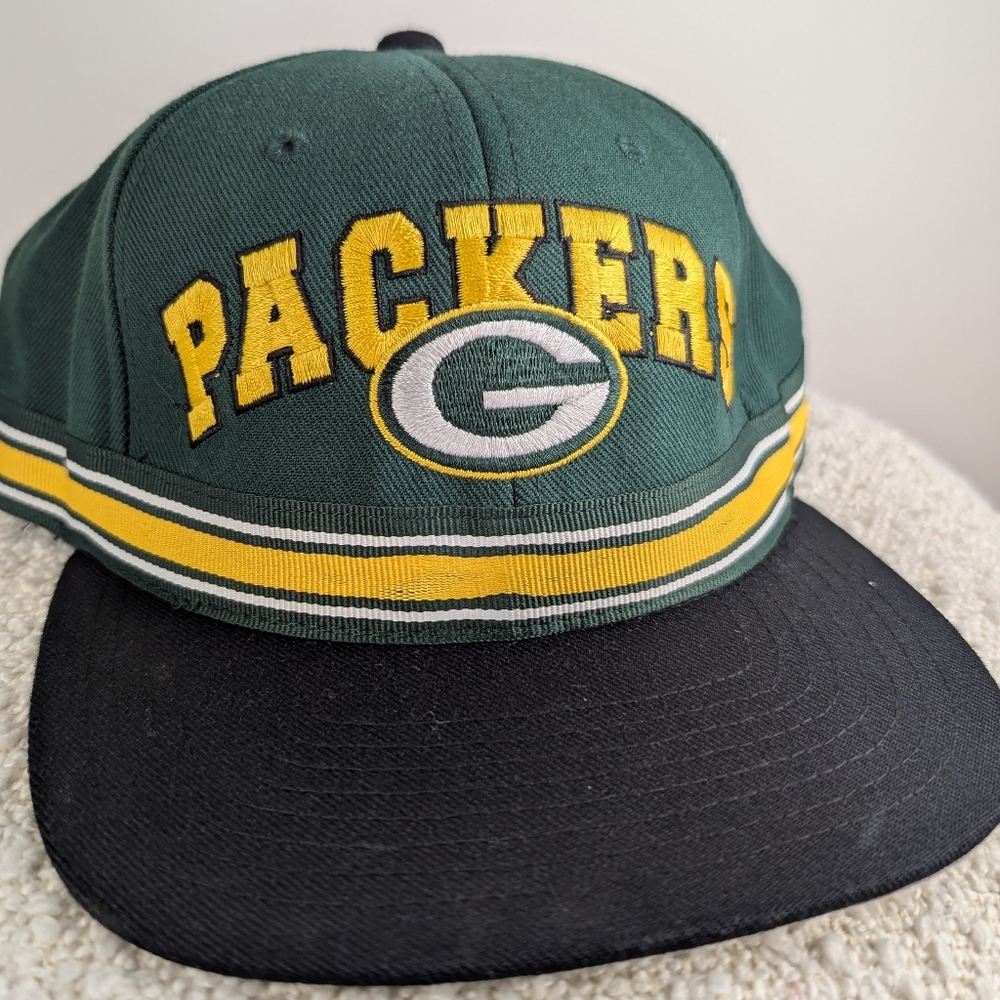 Starter Green Bay Packers Cap Hat Green Black Brim Pro Line NFL